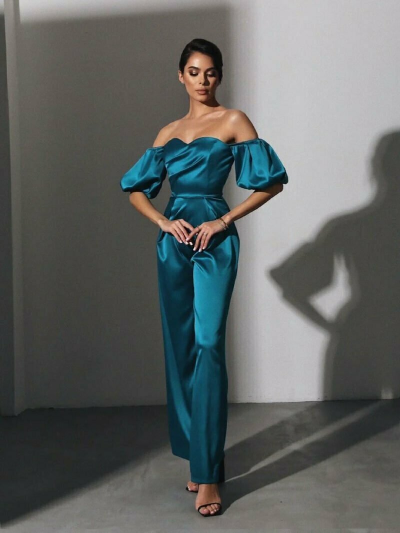 Solid Sweetheart Neck Jumpsuit